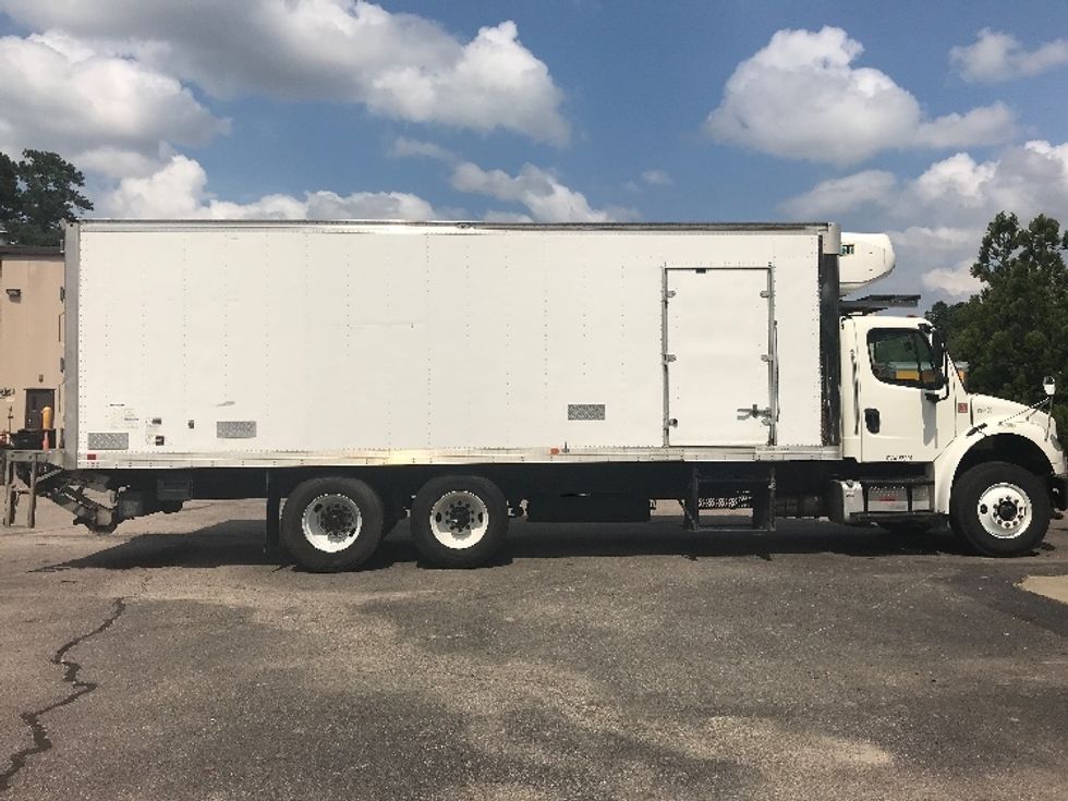 Refrigerated Truck-Alternative Fuel Trucks & Tractors-Freightliner-2018-M2-Mebane-NC-73,216\n\t\tmiles-$ 86,750 - Image 15