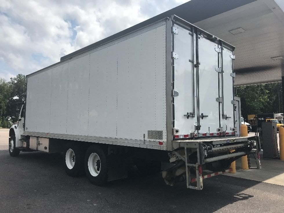 Refrigerated Truck-Alternative Fuel Trucks & Tractors-Freightliner-2018-M2-Mebane-NC-73,216\n\t\tmiles-$ 86,750 - Image 6