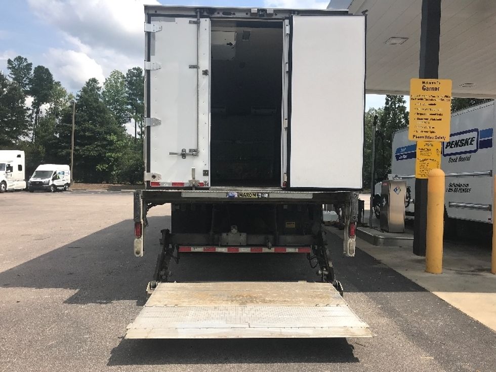 Refrigerated Truck-Alternative Fuel Trucks & Tractors-Freightliner-2018-M2-Mebane-NC-73,216\n\t\tmiles-$ 86,750 - Image 9