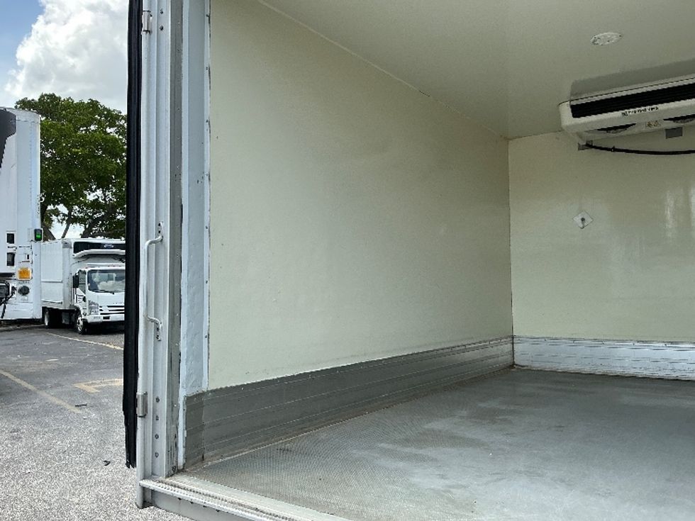 Refrigerated Truck-Light and Medium Duty Trucks-Chevrolet-2020-G33803-Riviera Beach-FL-251,332\n\t\tmiles-$ 11,750 - Image 11