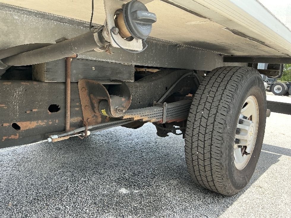 Refrigerated Truck-Light and Medium Duty Trucks-Chevrolet-2021-G33803-Riviera Beach-FL-130,910\n\t\tmiles-$ 25,750 - Image 5