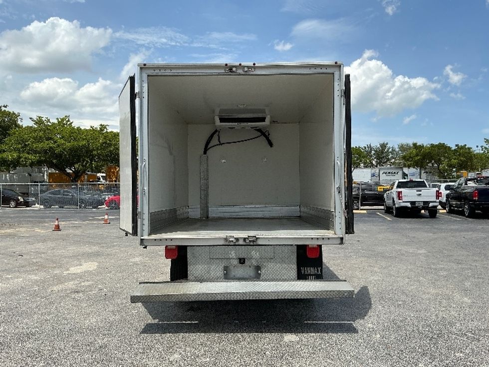 Refrigerated Truck-Light and Medium Duty Trucks-Chevrolet-2021-G33803-Riviera Beach-FL-130,910\n\t\tmiles-$ 25,750 - Image 9