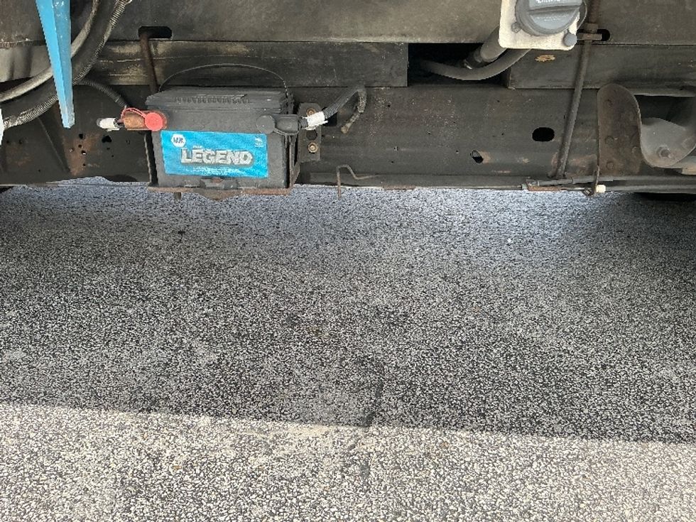 Refrigerated Truck-Light and Medium Duty Trucks-Chevrolet-2021-G33803-Riviera Beach-FL-153,583\n\t\tmiles-$ 22,750 - Image 29