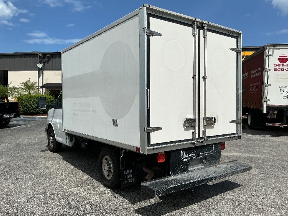 Refrigerated Truck-Light and Medium Duty Trucks-Chevrolet-2021-G33803-Riviera Beach-FL-153,583\n\t\tmiles-$ 22,750 - Image 6