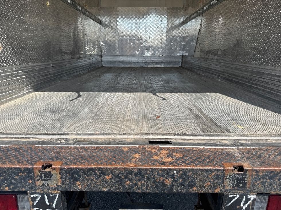 Refrigerated Truck-Light and Medium Duty Trucks-Chevrolet-2022-5500HD-Muskogee-OK-112,878\n\t\tmiles-$ 51,000 - Image 10