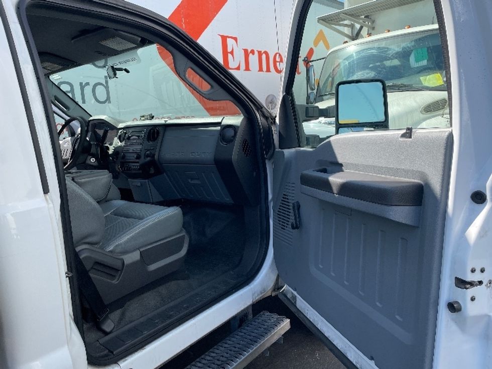 Refrigerated Truck-Light and Medium Duty Trucks-Ford-2014-F550-Montebello-CA-366,664\n\t\tmiles-$ 20,000 - Image 15
