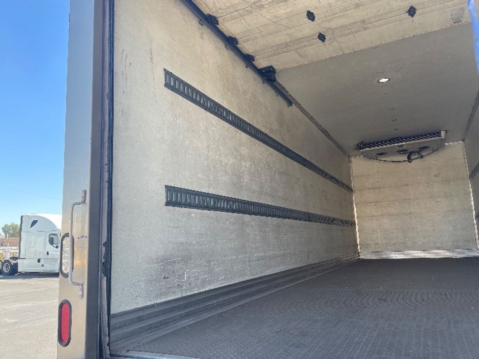 Refrigerated Truck-Light and Medium Duty Trucks-Ford-2015-F750-Phoenix-AZ-155,794\n\t\tmiles-$ 42,000 - Image 11