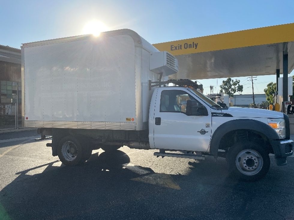 Refrigerated Truck-Light and Medium Duty Trucks-Ford-2016-F550-Montebello-CA-293,726\n\t\tmiles-$ 23,500 - Image 15