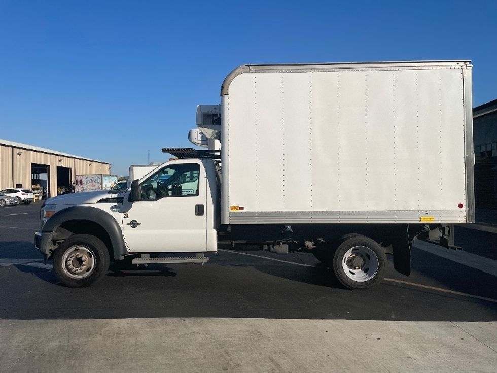 Refrigerated Truck-Light and Medium Duty Trucks-Ford-2016-F550-Montebello-CA-293,726\n\t\tmiles-$ 23,500 - Image 4