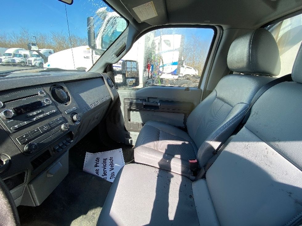 Refrigerated Truck-Light and Medium Duty Trucks-Ford-2016-F550-Zelienople-PA-241,020\n\t\tmiles-$ 11,000 - Image 18