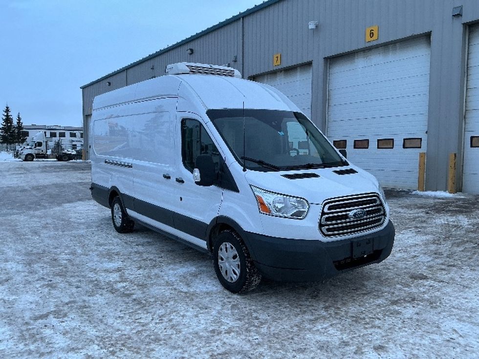 Refrigerated Truck-Light and Medium Duty Trucks-Ford-2017-Transit 350-Edmonton-AB-156,933\n\t\tkm-$ 32,750 - Image 1