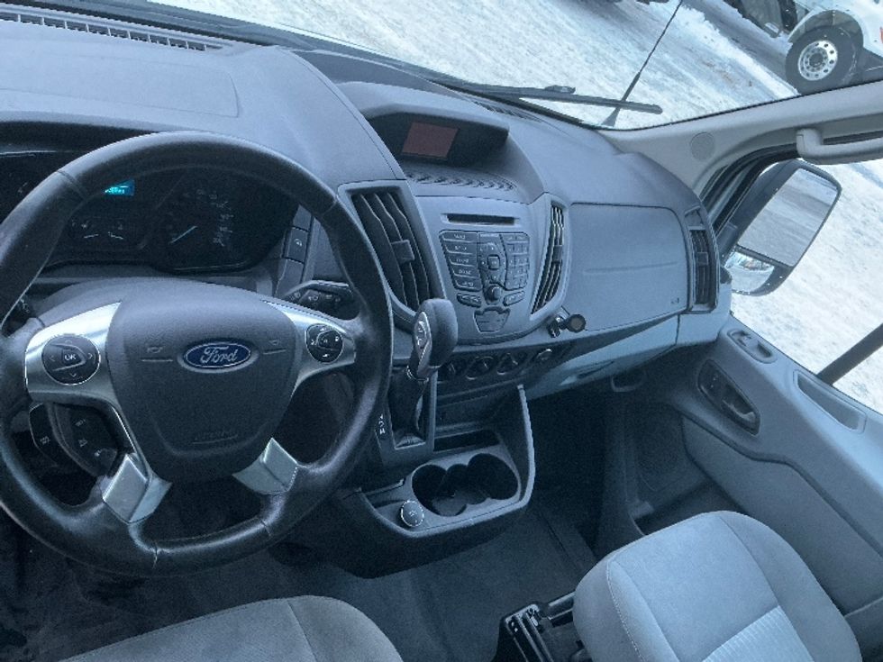 Refrigerated Truck-Light and Medium Duty Trucks-Ford-2017-Transit 350-Edmonton-AB-156,933\n\t\tkm-$ 32,750 - Image 18