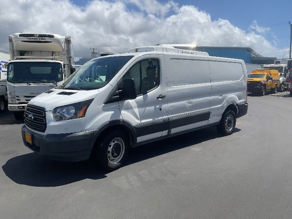 Refrigerated Truck-Light and Medium Duty Trucks-Ford-2017-Transit 350-Torrance-CA-95,051\n\t\tmiles-$ 25,750 - Image 1