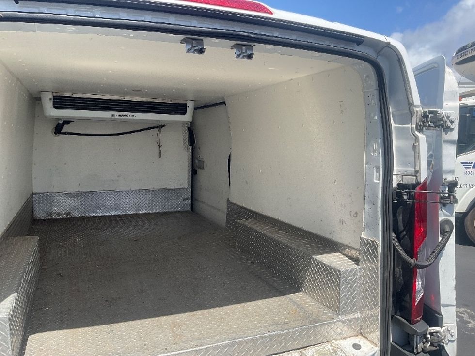Refrigerated Truck-Light and Medium Duty Trucks-Ford-2017-Transit 350-Torrance-CA-95,051\n\t\tmiles-$ 25,750 - Image 12