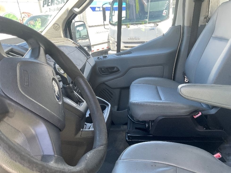 Refrigerated Truck-Light and Medium Duty Trucks-Ford-2017-Transit 350-Torrance-CA-95,051\n\t\tmiles-$ 25,750 - Image 19