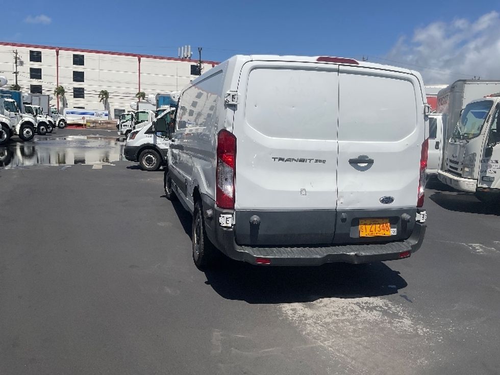 Refrigerated Truck-Light and Medium Duty Trucks-Ford-2017-Transit 350-Torrance-CA-95,051\n\t\tmiles-$ 25,750 - Image 6