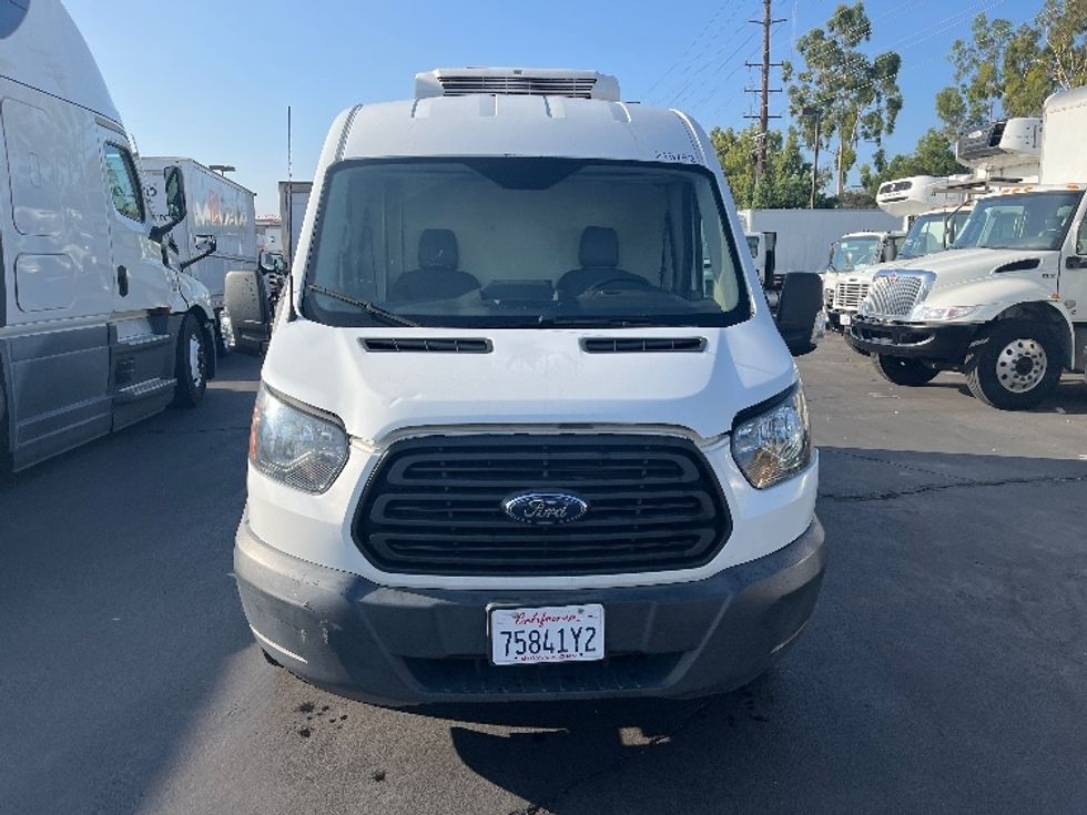 Refrigerated Truck-Light and Medium Duty Trucks-Ford-2018-Transit 150-Torrance-CA-188,407\n\t\tmiles-$ 12,750 - Image 2
