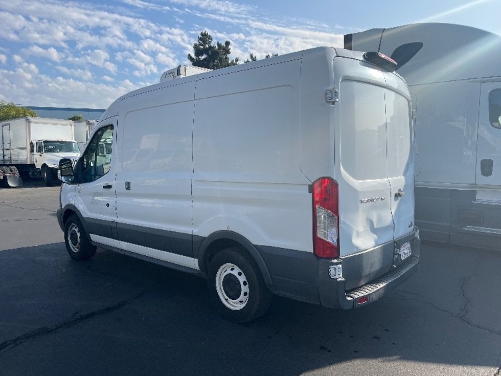 Refrigerated Truck-Light and Medium Duty Trucks-Ford-2018-Transit 150-Torrance-CA-188,407\n\t\tmiles-$ 12,750 - Image 6
