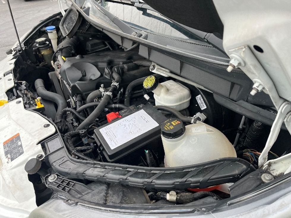 Refrigerated Truck-Light and Medium Duty Trucks-Ford-2018-Transit 250-Honolulu-HI-57,094\n\t\tmiles-$ 30,000 - Image 23