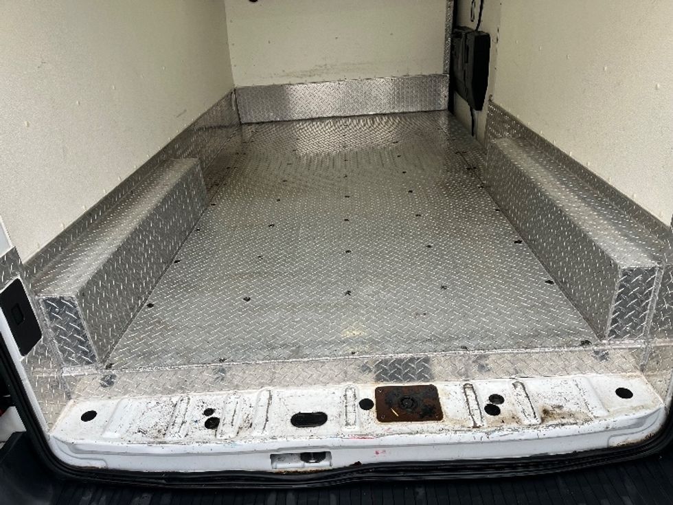 Refrigerated Truck-Light and Medium Duty Trucks-Ford-2018-Transit 250-Honolulu-HI-57,094\n\t\tmiles-$ 30,000 - Image 9