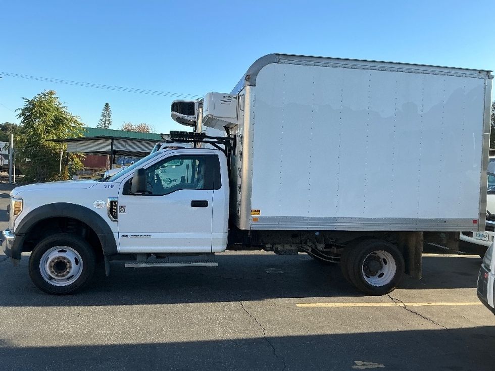 Refrigerated Truck-Light and Medium Duty Trucks-Ford-2019-F550-Montebello-CA-249,252\n\t\tmiles-$ 21,750 - Image 4