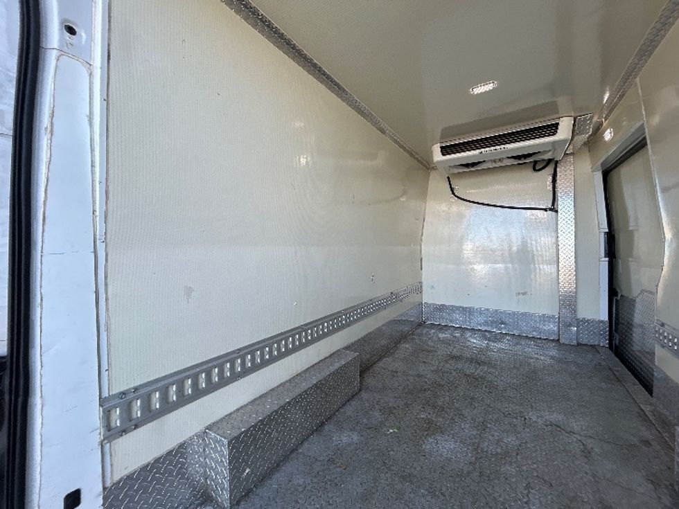 Refrigerated Truck-Light and Medium Duty Trucks-Ford-2019-Transit 250-Sterling-VA-80,159\n\t\tmiles-$ 30,750 - Image 9