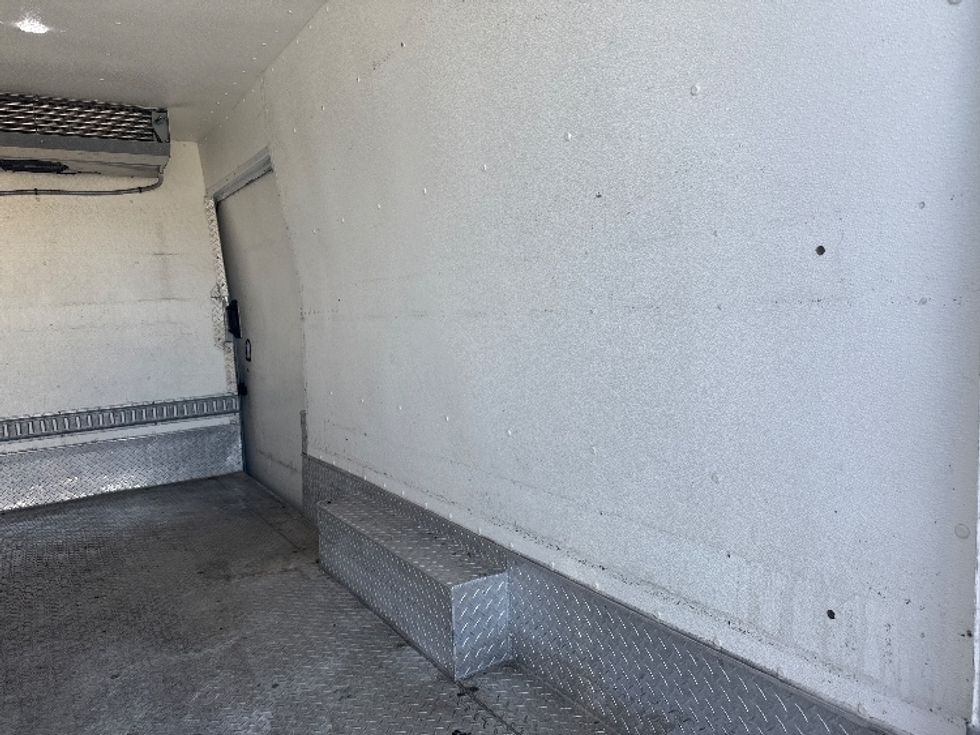 Refrigerated Truck-Light and Medium Duty Trucks-Ford-2019-Transit 350-Torrance-CA-120,845\n\t\tmiles-$ 30,750 - Image 12