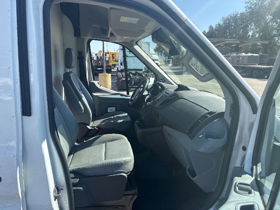 Refrigerated Truck-Light and Medium Duty Trucks-Ford-2019-Transit 350-Torrance-CA-120,845\n\t\tmiles-$ 30,750 - Image 19