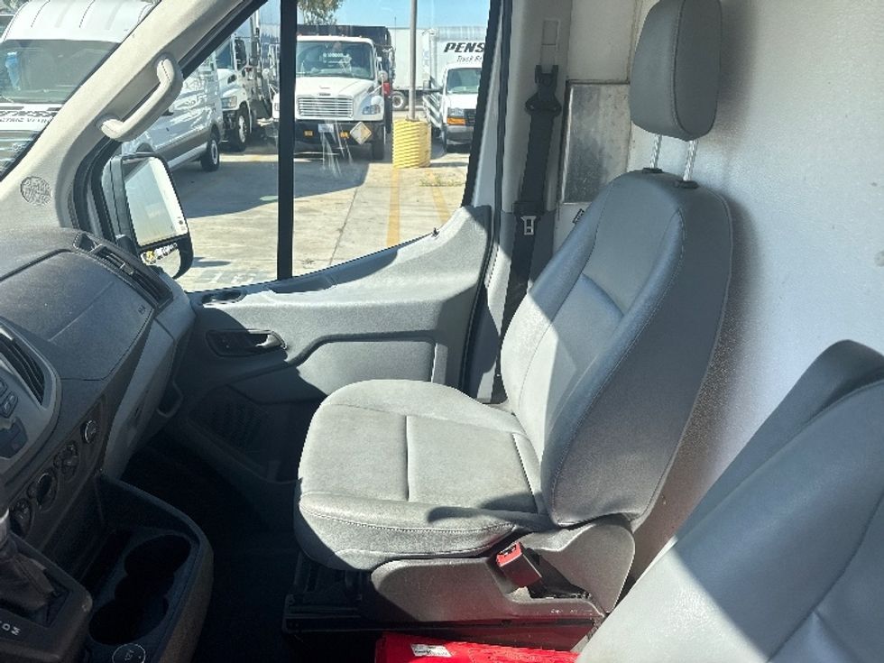 Refrigerated Truck-Light and Medium Duty Trucks-Ford-2019-Transit 350-Torrance-CA-120,845\n\t\tmiles-$ 30,750 - Image 20