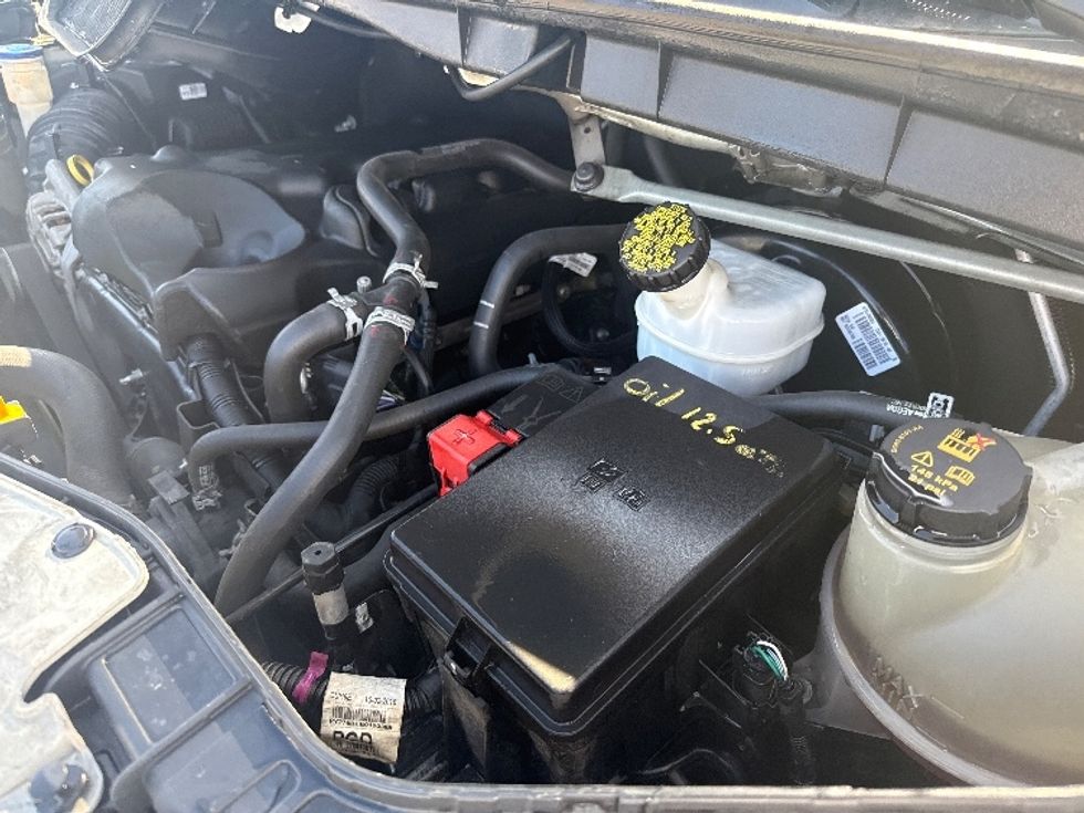 Refrigerated Truck-Light and Medium Duty Trucks-Ford-2019-Transit 350-Torrance-CA-120,845\n\t\tmiles-$ 30,750 - Image 24