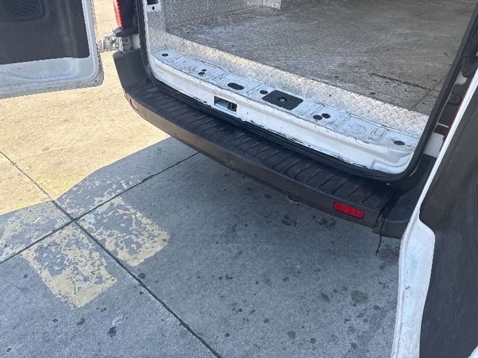 Refrigerated Truck-Light and Medium Duty Trucks-Ford-2019-Transit 350-Torrance-CA-120,845\n\t\tmiles-$ 30,750 - Image 9