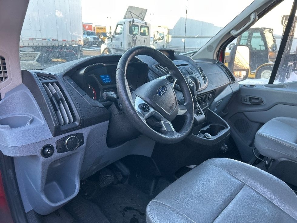 Refrigerated Truck-Light and Medium Duty Trucks-Ford-2019-Transit 350-West Babylon-NY-38,086\n\t\tmiles-$ 35,750 - Image 17