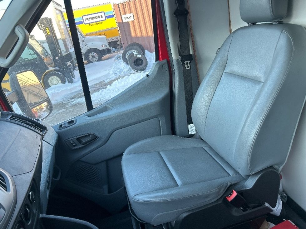 Refrigerated Truck-Light and Medium Duty Trucks-Ford-2019-Transit 350-West Babylon-NY-38,086\n\t\tmiles-$ 35,750 - Image 19