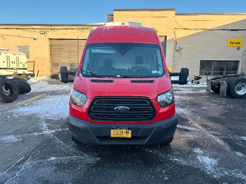 Refrigerated Truck-Light and Medium Duty Trucks-Ford-2019-Transit 350-West Babylon-NY-38,086\n\t\tmiles-$ 35,750 - Image 2