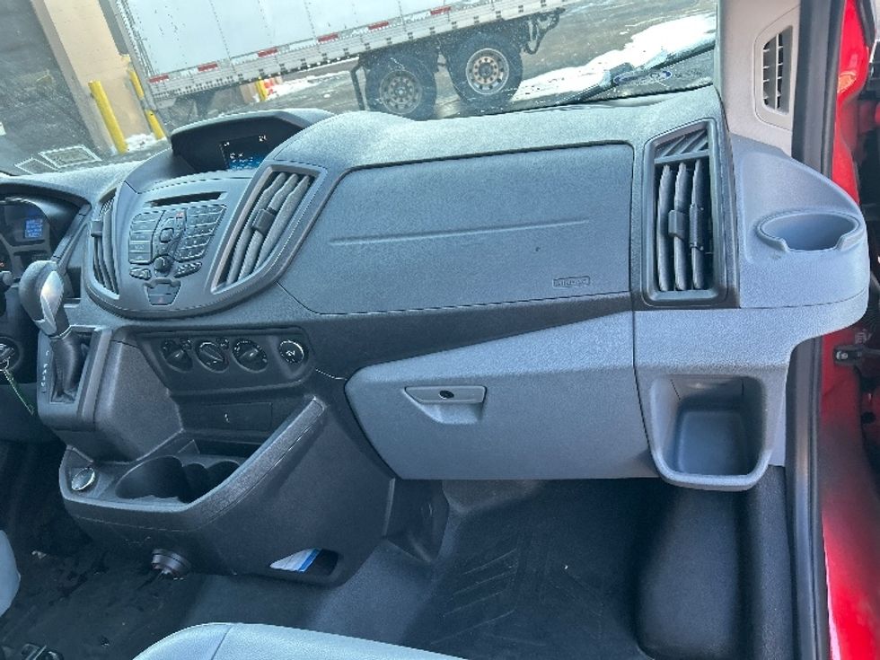 Refrigerated Truck-Light and Medium Duty Trucks-Ford-2019-Transit 350-West Babylon-NY-38,086\n\t\tmiles-$ 35,750 - Image 21