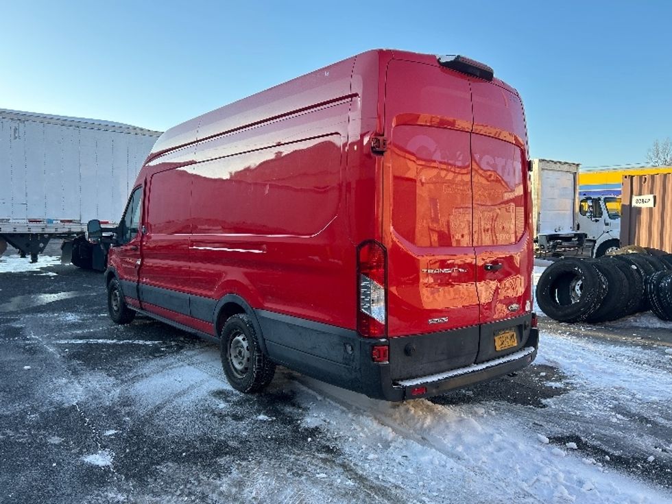 Refrigerated Truck-Light and Medium Duty Trucks-Ford-2019-Transit 350-West Babylon-NY-38,086\n\t\tmiles-$ 35,750 - Image 6