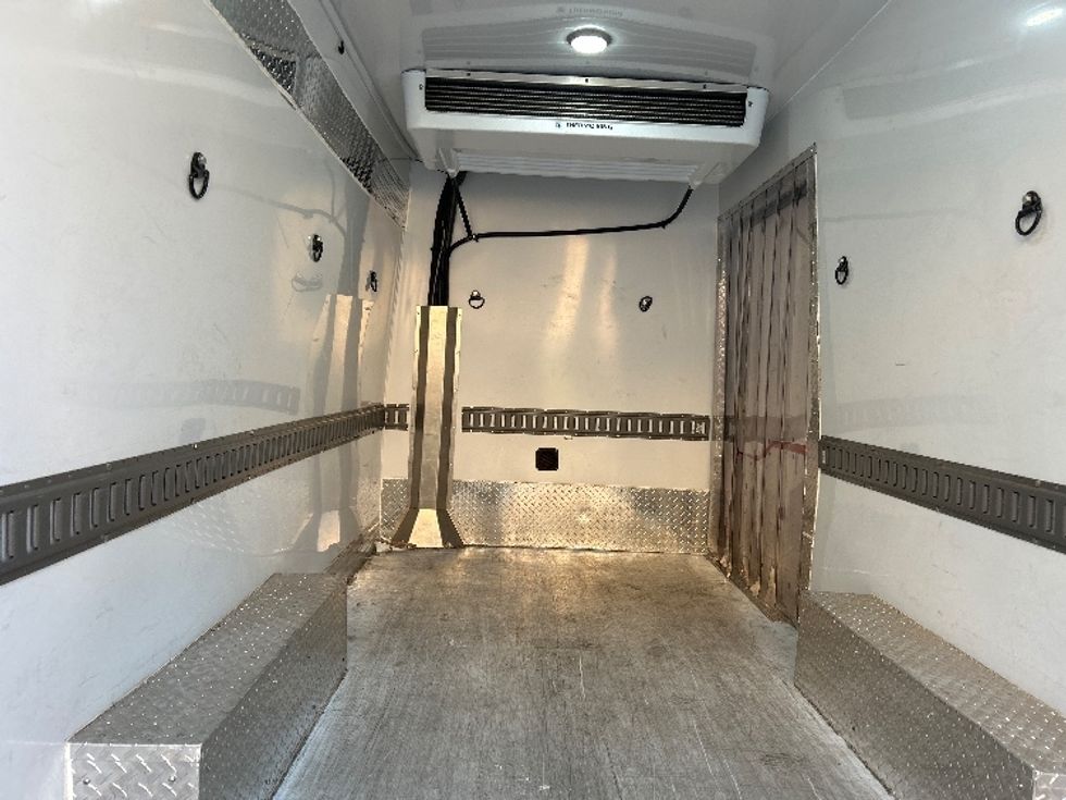 Refrigerated Truck-Light and Medium Duty Trucks-Ford-2019-Transit 350-West Babylon-NY-38,086\n\t\tmiles-$ 35,750 - Image 9