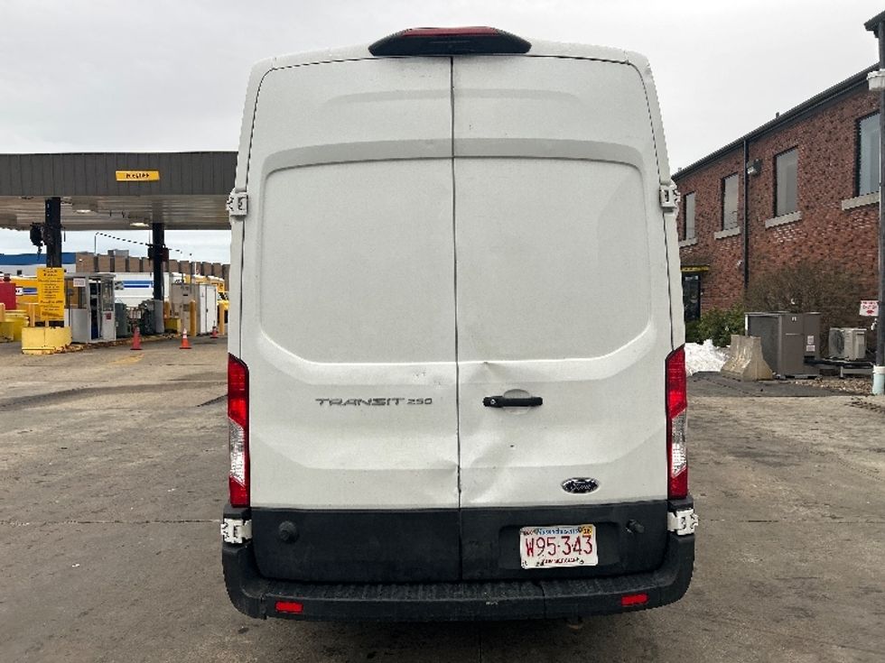 Refrigerated Truck-Light and Medium Duty Trucks-Ford-2020-Transit 250-Braintree-MA-122,955\n\t\tmiles-$ 26,250 - Image 7