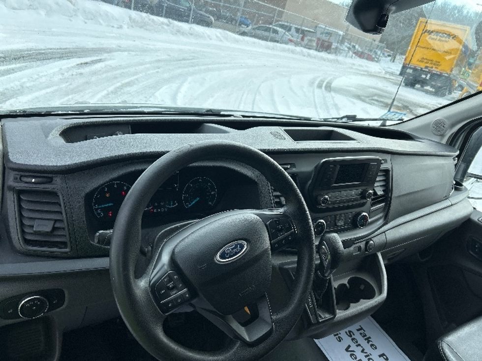 Refrigerated Truck-Light and Medium Duty Trucks-Ford-2020-Transit 250-Braintree-MA-84,277\n\t\tmiles-$ 29,250 - Image 17