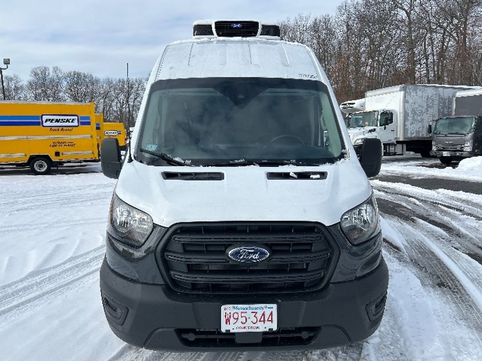 Refrigerated Truck-Light and Medium Duty Trucks-Ford-2020-Transit 250-Braintree-MA-84,277\n\t\tmiles-$ 29,250 - Image 2