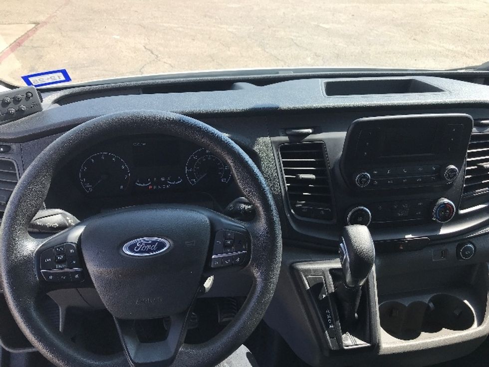 Refrigerated Truck-Light and Medium Duty Trucks-Ford-2020-Transit 250-Dallas-TX-137,892\n\t\tmiles-$ 25,750 - Image 17
