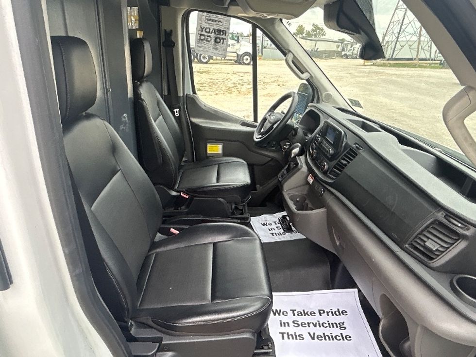 Refrigerated Truck-Light and Medium Duty Trucks-Ford-2020-Transit 250-Houston-TX-125,768\n\t\tmiles-$ 32,000 - Image 20