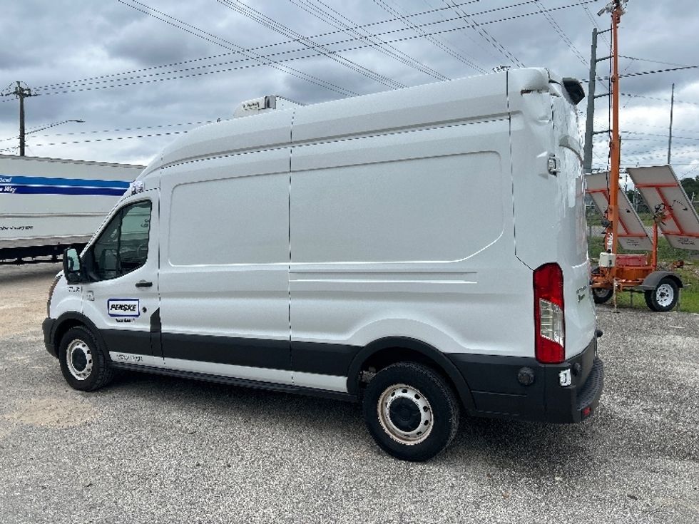 Refrigerated Truck-Light and Medium Duty Trucks-Ford-2020-Transit 250-Houston-TX-125,768\n\t\tmiles-$ 32,000 - Image 6