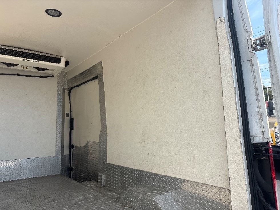 Refrigerated Truck-Light and Medium Duty Trucks-Ford-2020-Transit 250-Jamaica-NY-136,332\n\t\tmiles-$ 32,250 - Image 11
