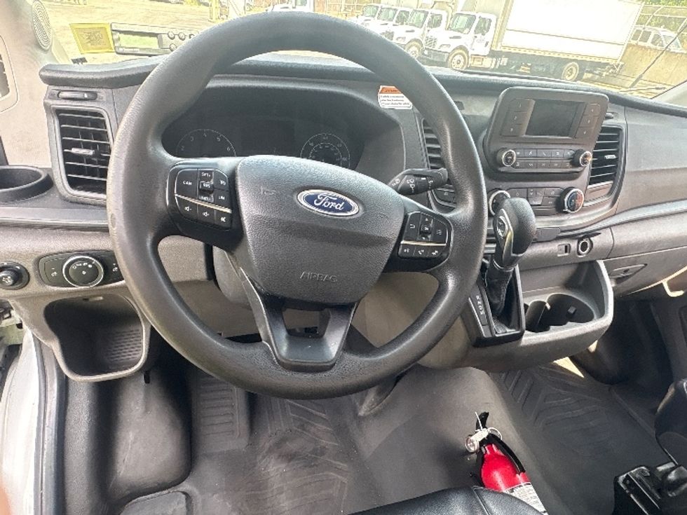 Refrigerated Truck-Light and Medium Duty Trucks-Ford-2020-Transit 250-Jamaica-NY-136,332\n\t\tmiles-$ 32,250 - Image 16
