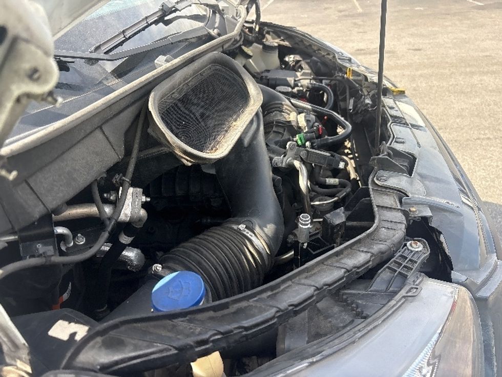 Refrigerated Truck-Light and Medium Duty Trucks-Ford-2020-Transit 250-Jamaica-NY-136,332\n\t\tmiles-$ 32,250 - Image 22