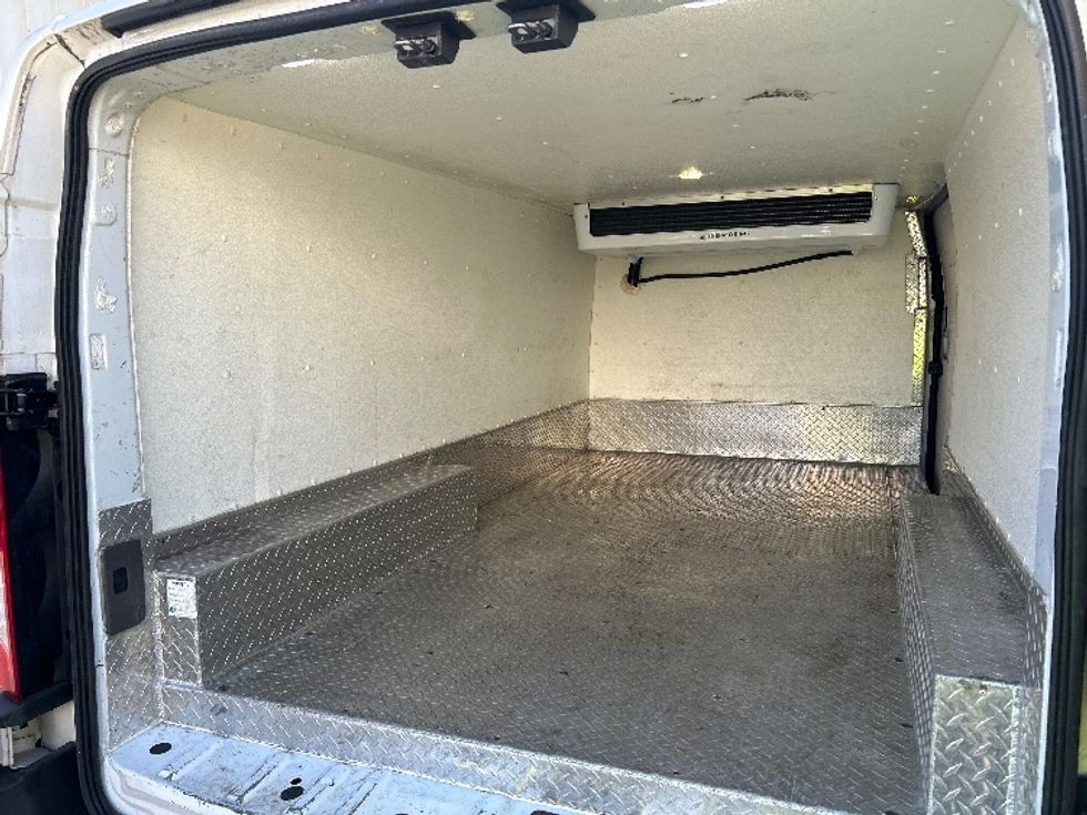 Refrigerated Truck-Light and Medium Duty Trucks-Ford-2020-Transit 250-La Mirada-CA-54,728\n\t\tmiles-$ 34,250 - Image 11