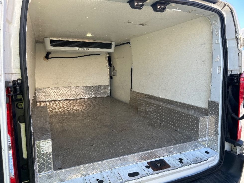 Refrigerated Truck-Light and Medium Duty Trucks-Ford-2020-Transit 250-La Mirada-CA-54,728\n\t\tmiles-$ 34,250 - Image 12
