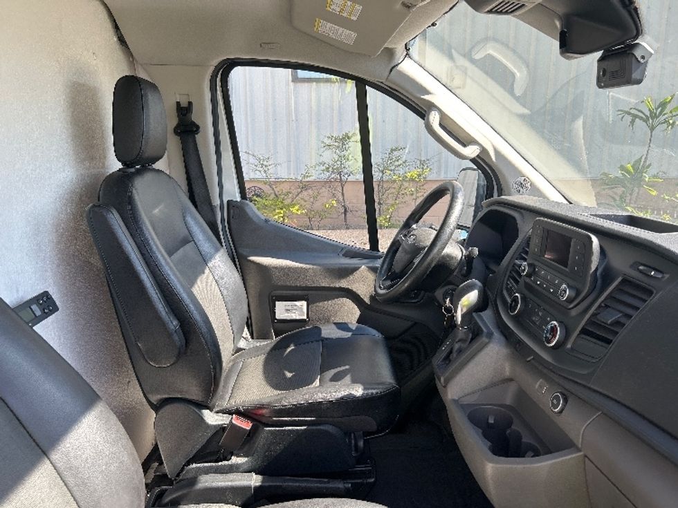 Refrigerated Truck-Light and Medium Duty Trucks-Ford-2020-Transit 250-La Mirada-CA-54,728\n\t\tmiles-$ 34,250 - Image 22