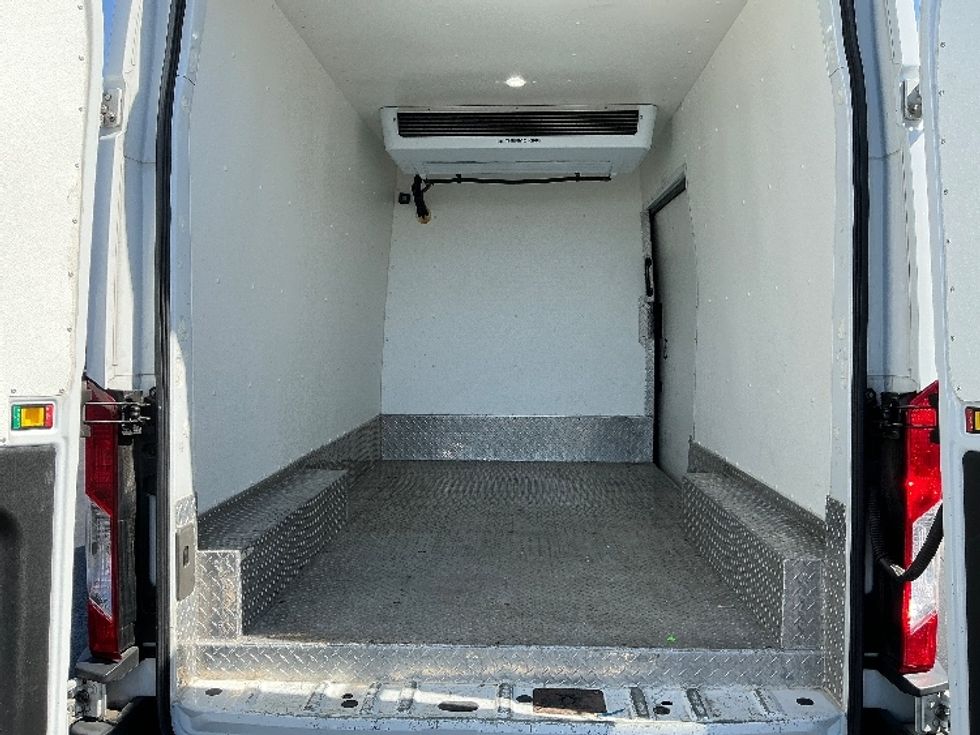 Refrigerated Truck-Light and Medium Duty Trucks-Ford-2020-Transit 250-Las Vegas-NV-115,463\n\t\tmiles-$ 33,000 - Image 10